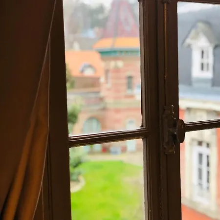 La Maison De Paul B Eu (Seine-Maritime)