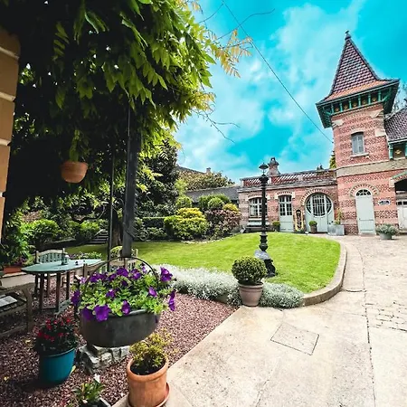 La Maison De Paul B 3* Eu